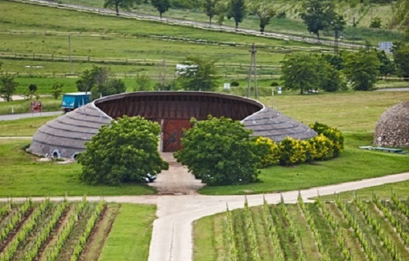 Disznoko tractor shed